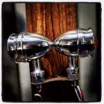 CLIGNOTANTS MOTO CUSTOM EDGE CUT BOBBER VERRES ORANGES - Vue 2 - Holdfast
