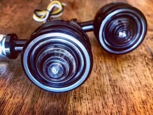 CUSTOM BLACK EDGE CUT TURN SIGNALS WITH SMOKED LENSES - Holdfast
