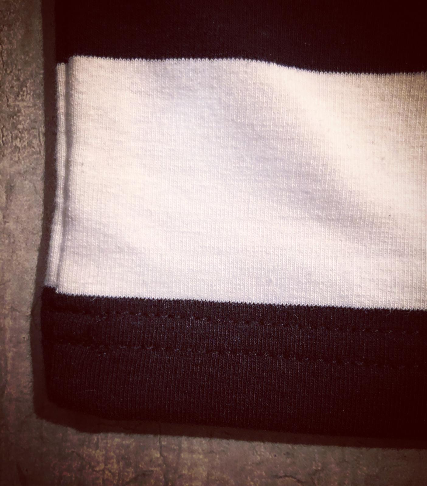 pull-prisonnier-rayé-noir-blanc-hold-fast-coton-detail