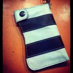 Motorradgepäck aus Leder, Satteltaschen, Biker-Halterung