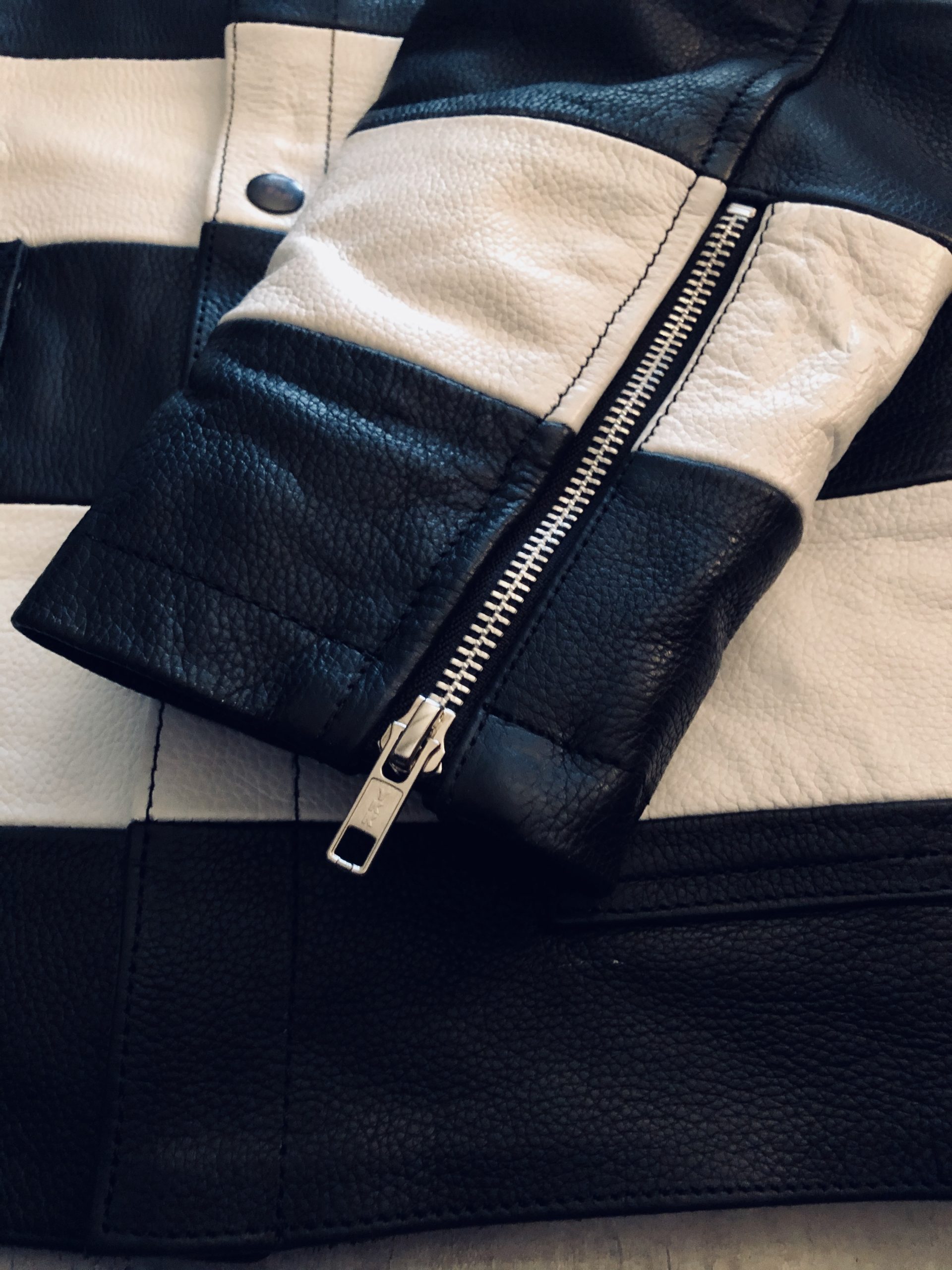 Holdfast „CAYENNE“ LEDER-Häftlingsjacke – Bild 9