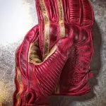 Guantes-de-cuero-rojo-vintage