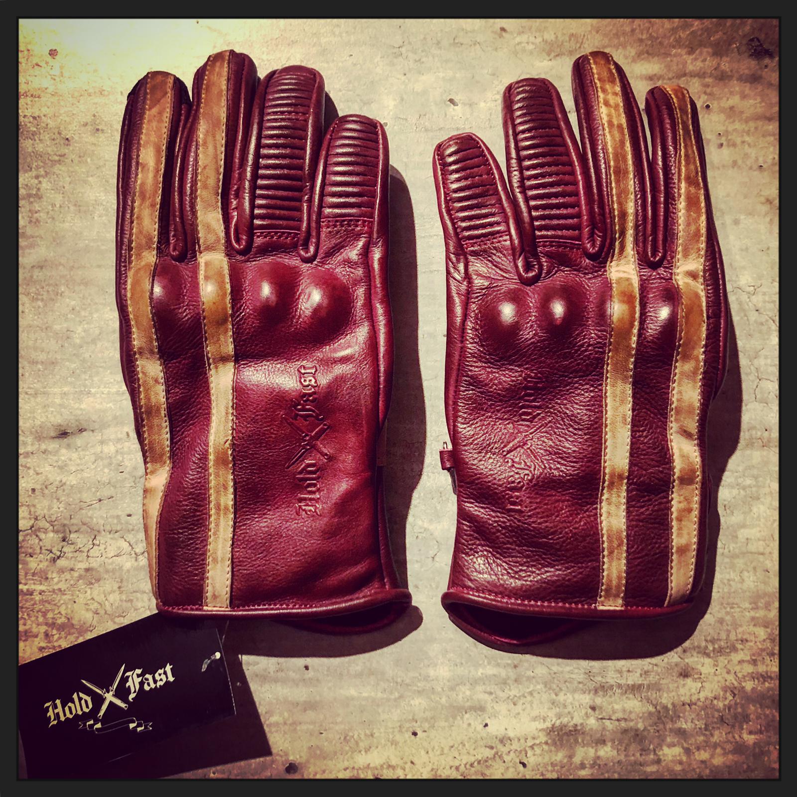 Gants cuir moto rouge racing vintage Hold Fast