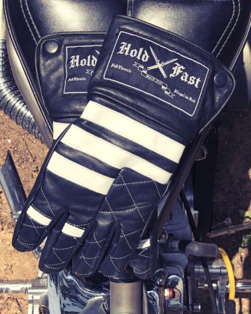 GANTS CUIR JAPAN STYLE MATELASSES HOLD FAST FULL THROTTLE - detail coutures - Holdfast