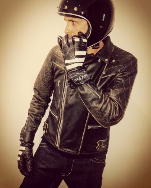 GANTS CUIR JAPAN STYLE MATELASSES HOLD FAST FULL THROTTLE - porte - Holdfast