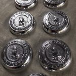 Air Carburator Cover "In Chopper We Trust" - Vue 4 - Holdfast