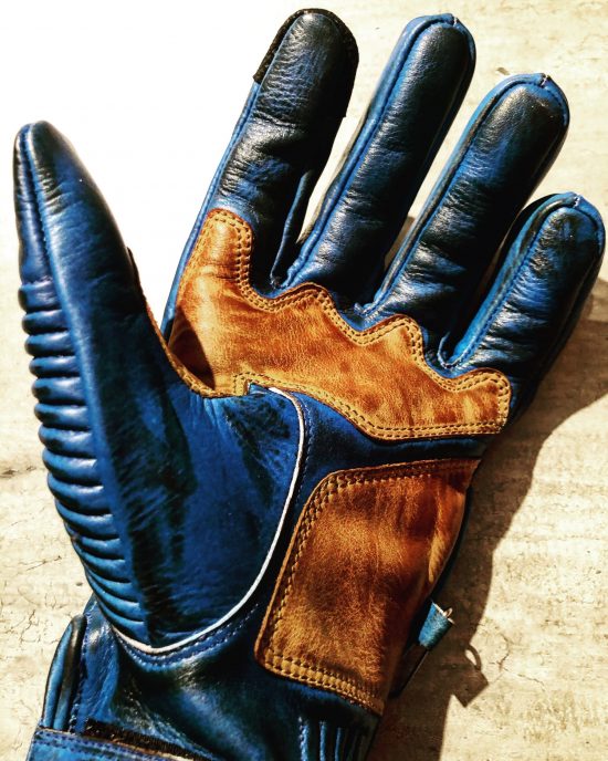 Gants Cuir Bleu Pétrole 1971 Le Mans - vue laterale - Holdfast