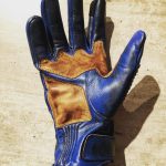 Gants Cuir Bleu Pétrole 1971 Le Mans - profil - Holdfast
