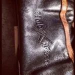 Black Leather Gloves 1971 Le Mans - wrist - Holdfast