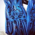 motorfiets-leren-handschoenen-vintage-tattoo-blauw-tattoo-holdfast-designs