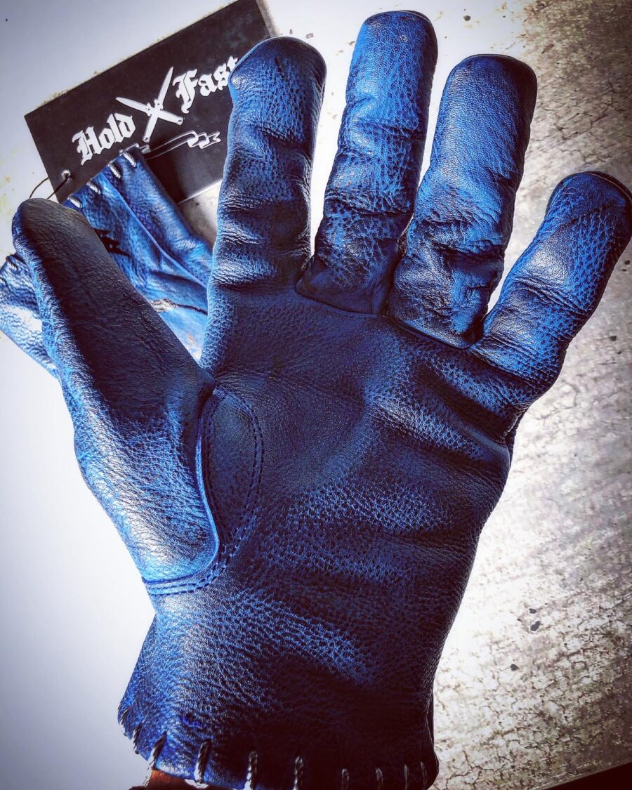 gants-cuir-moto-vintage-tattoo-bleus-tatouage-holdfast-paume