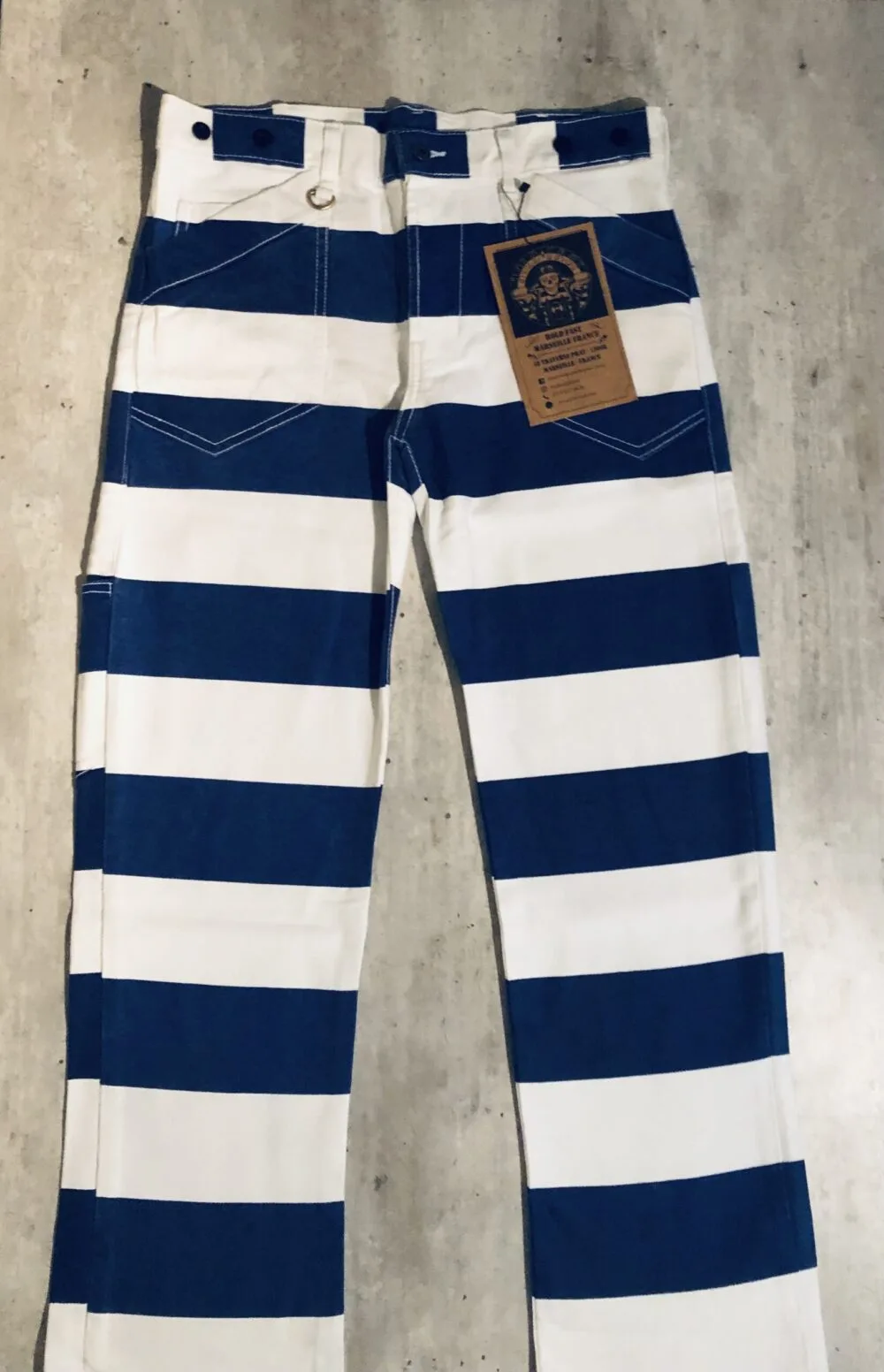 blue-and-white-striped-pants-hold-fast