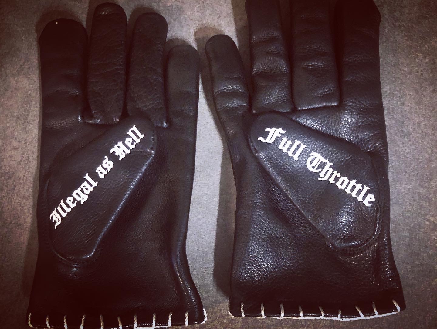 Guanti in pelle nera tatouxe9s Hold Fast
