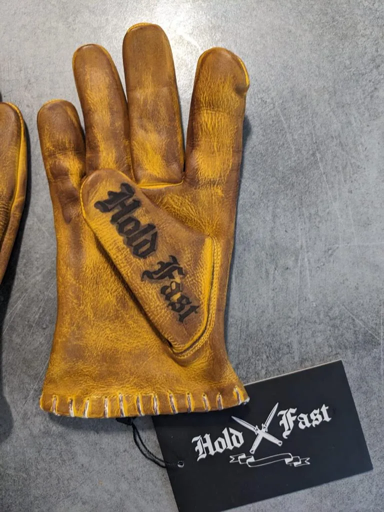 Motorcycle gloves-leather-bobbers-vintage-old school-holdfast-yellow-France-harley davidson