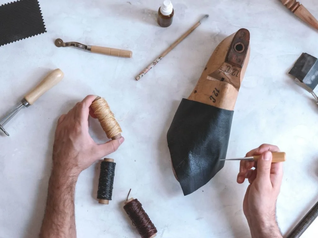 Motorcycle leather care: the complete guide from the Holdfast workshop