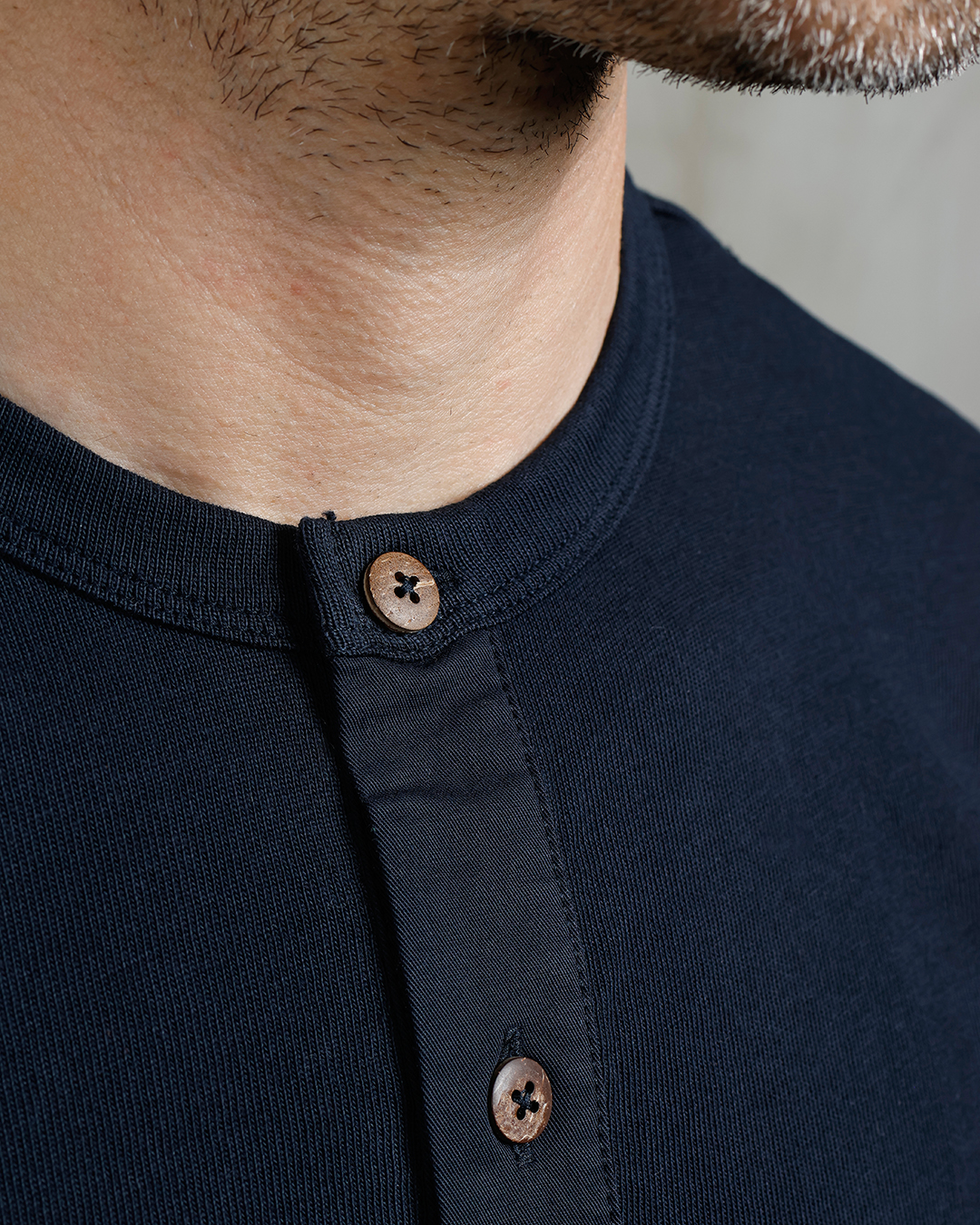 Pike Brothers 1927 Henley Shirt Long Sleeve Mojave Blue - detail matiere tissu - vintage workwear Holdfast