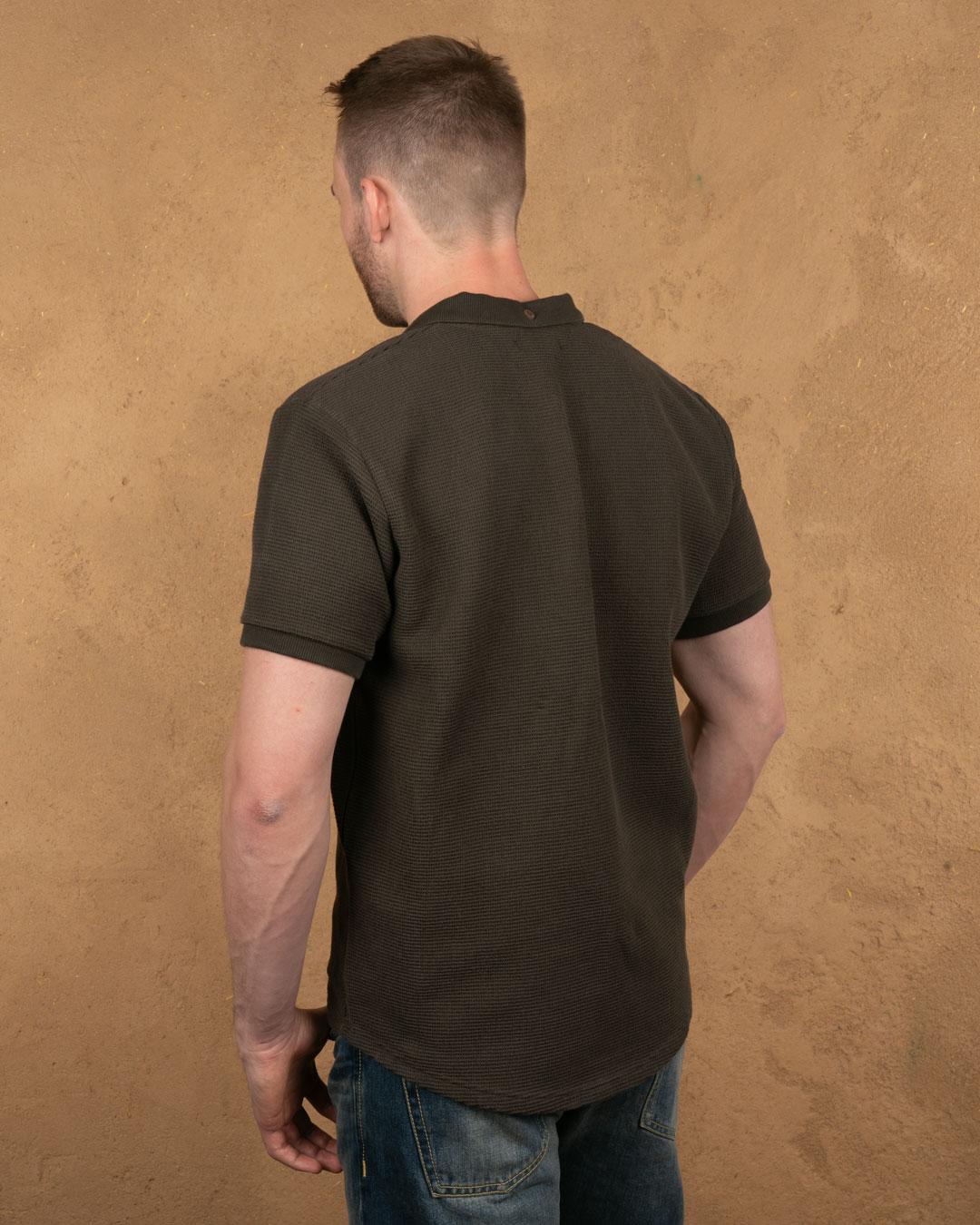 Pike Brothers 1963 Polo Shirt Royal Olive - detail col et boutonnage - vintage workwear Holdfast