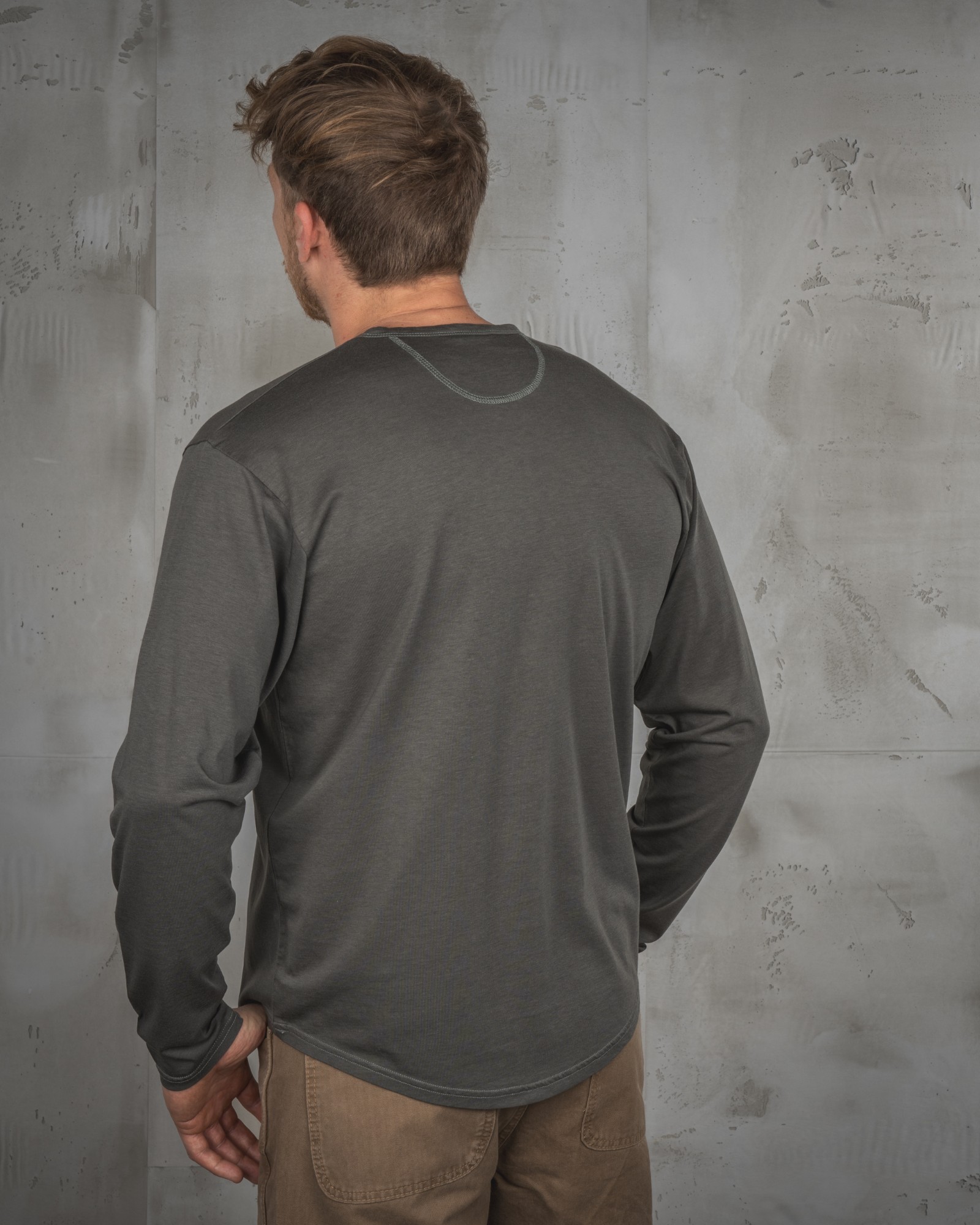 Pike Brothers 1963 Roadie Shirt Long Sleeve Texas Green - detail col et boutonnage - vintage workwear Holdfast