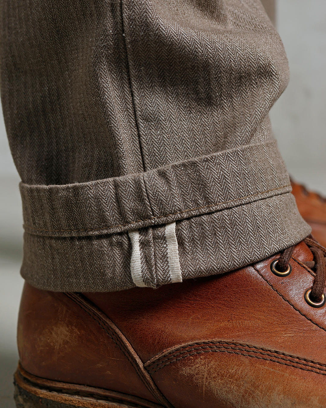 Pike Brothers 1947 Harvester Trousers HBT Brown - portee