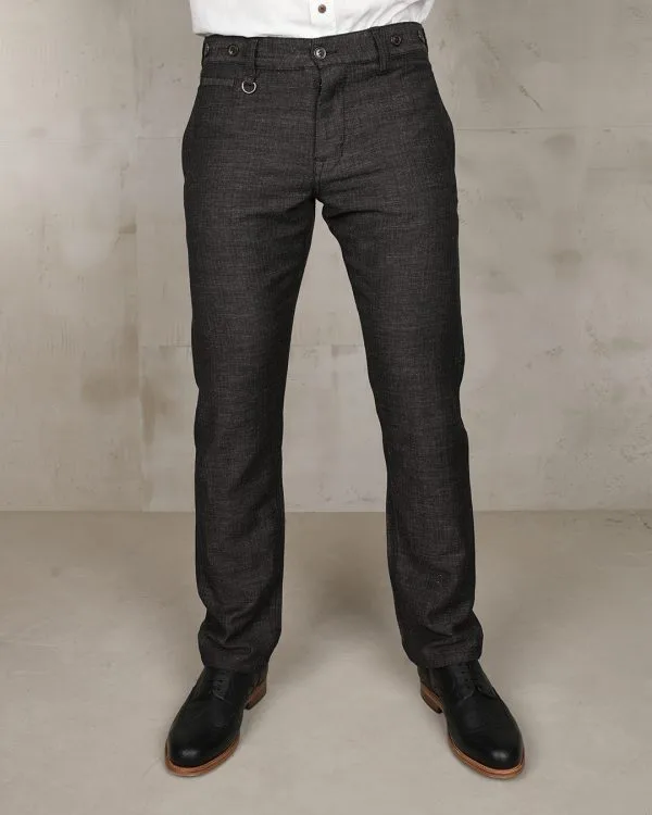 Oogstbroek uit 1947 van Owen Brown