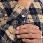 Pike Brothers 1937 Roamer Shirt Blue Flannel - du00e9tail buttons