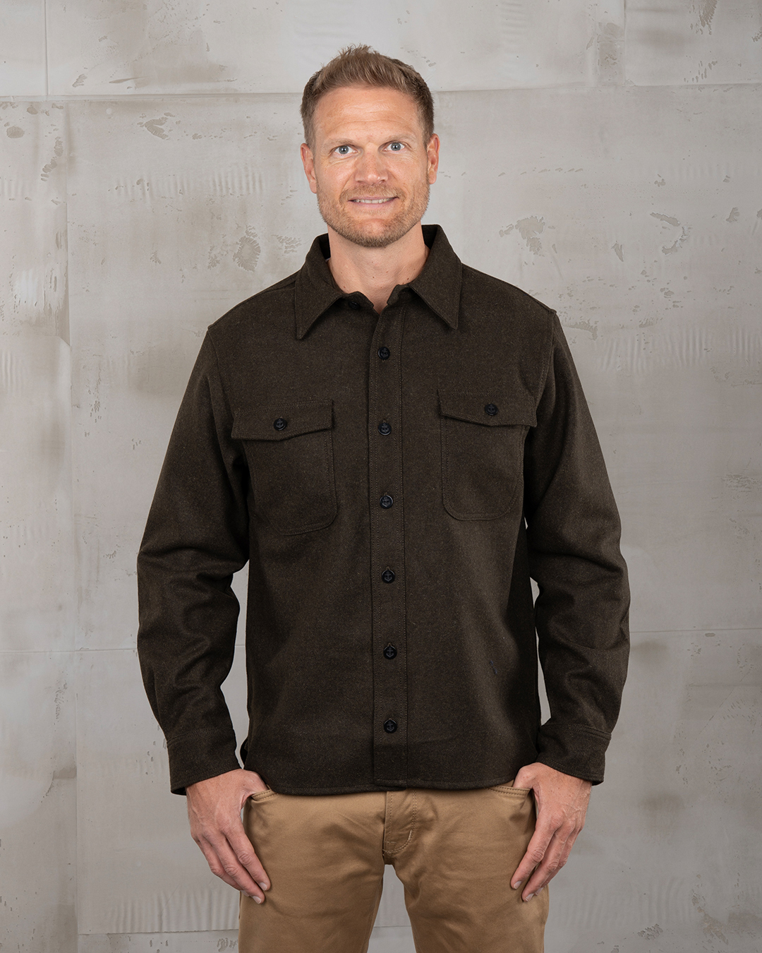Pike Brothers 1943 CPO Shirt Olive Wool - vue cote