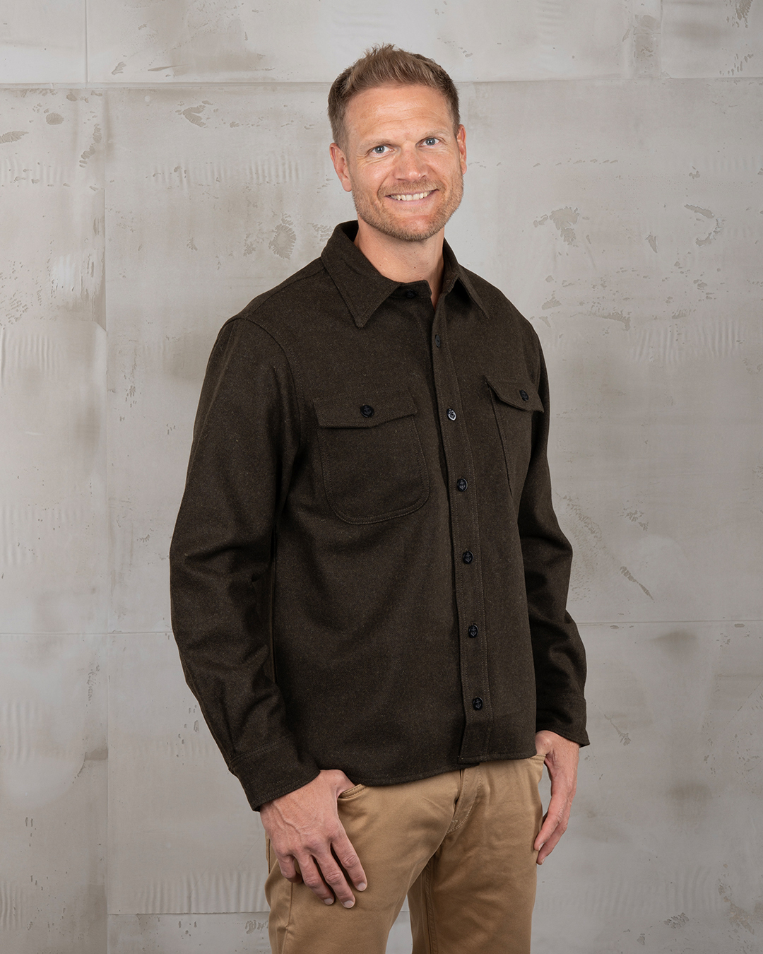 Pike Brothers 1943 CPO Shirt Olive Wool - vue face