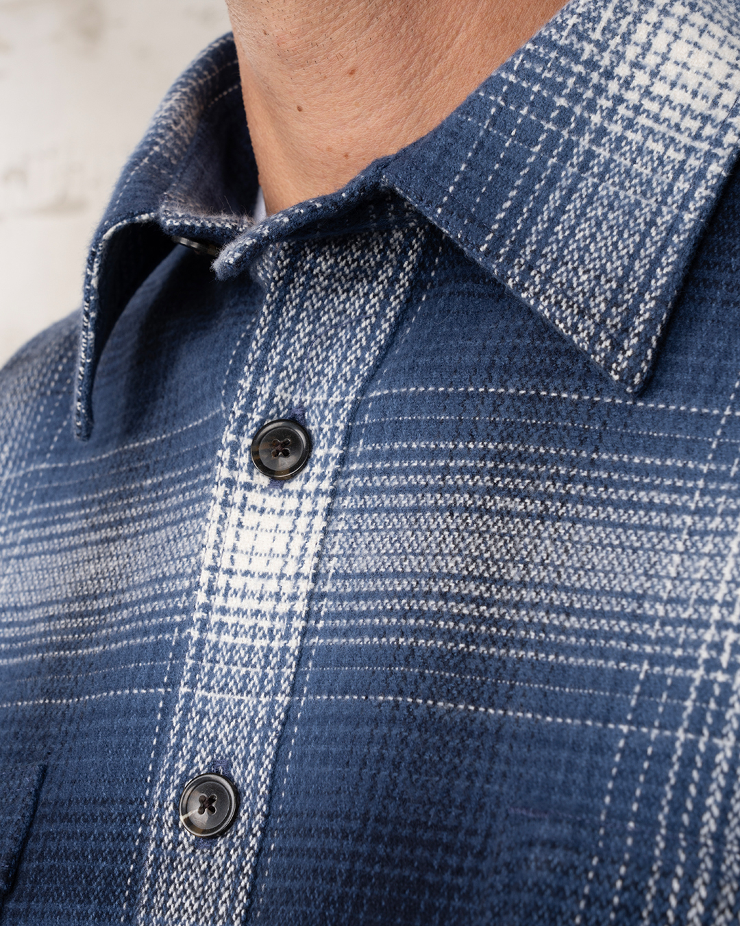 Pike Brothers 1937 Roamer Shirt Livingston Blue O&E - du00e9tail