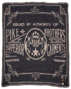 Couverture laine Pike Brothers 1969 Logo Faded Black - logo tissé noir délavé
