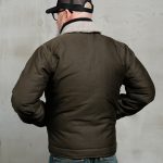 1944 N1 Gewaxte Olijf - detail van gewaxt katoen