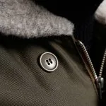1944 N1 Gewaxte Olijfgroen - gebreide manchetdetails