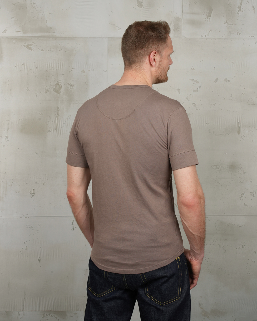 1927 Henley Short Sleeve Mud dos