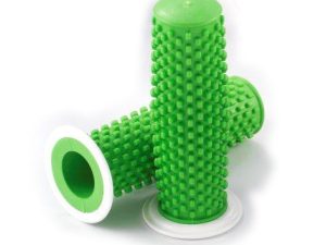 kustomtech-harley-throttle-grips-1-inch-custom-motorcycle-grips-green-with-white-rubber-flange-main-view-marseille-hol