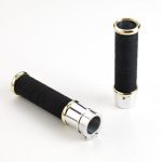 kustomtech-poignees-gaz-harley-1-pouce-poignees-moto-vintage-en-aluminium-et-laiton-nastro-telato-commandes-renversees-vue