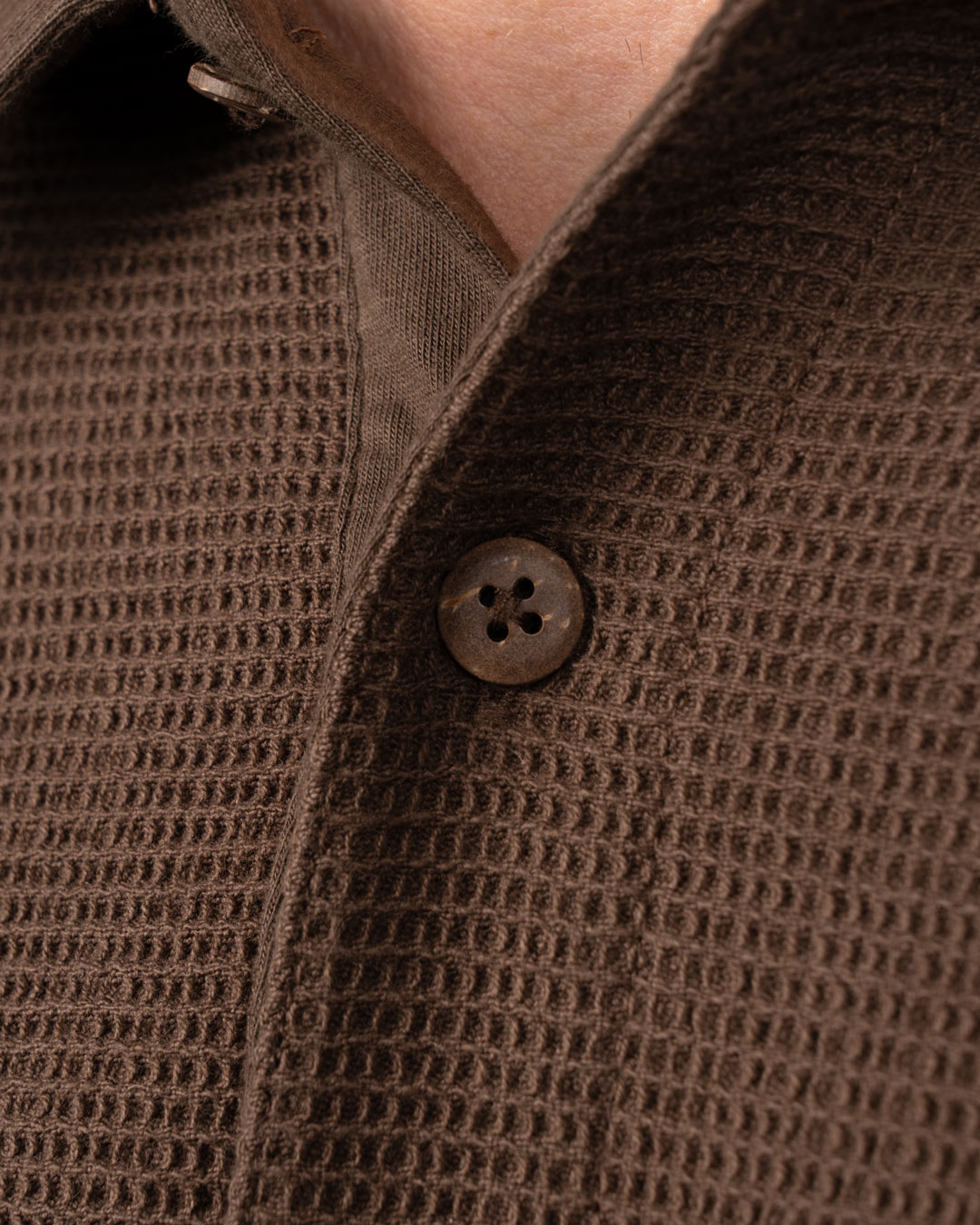 Matiere coton pique marron polo 1963 Royal Brown Pike Brothers - texture