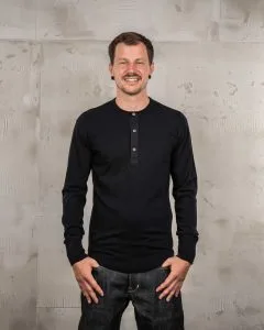 Zwart Henley-shirt met lange mouwen, model 1927, Henley-shirt met lange mouwen, diepzwart, Pike Brothers