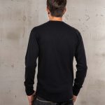 chemise noir Pike Brothers, détail du tissu et des finitions