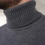 Maglione a collo alto grigio di Holdfast Marseille, rivenditore ufficiale Pike Brothers.