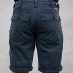 Short Militaire OG-107 noir homme en coton sergé vintage, vue de face