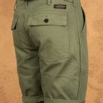 short vert olive Pike Brothers, détail des poches et du tissu