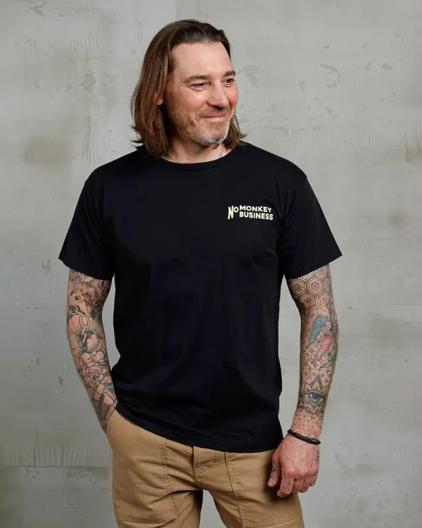 Schwarzes Vintage-T-Shirt für Herren – Sport-T-Shirt „No Monkey Business“ von Pike Brothers aus dem Jahr 1969