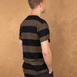 t-shirt vert olive Pike Brothers, détail du tissu et des finitions