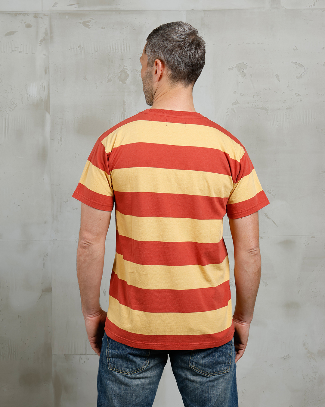 T-Shirt Vintage orange homme en jersey de coton vintage, vue de face
