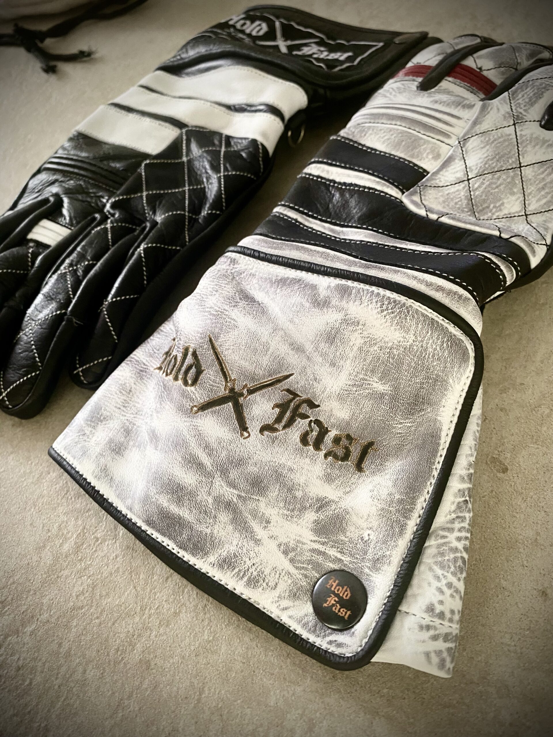 gants cuir moto blancs vintage Shiro Oni Hold Fast