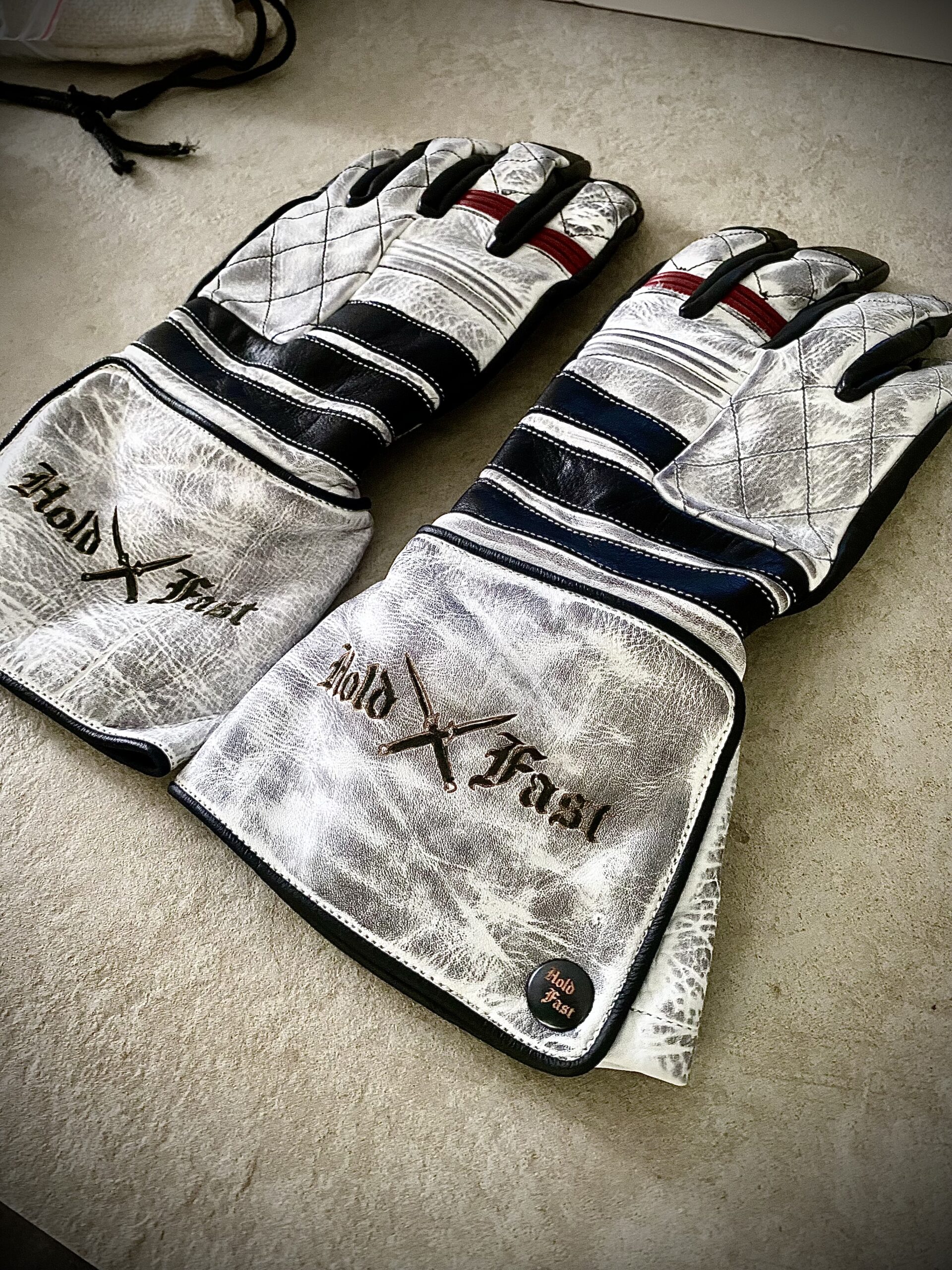 gants cuir moto blancs vintage Shiro Oni Hold Fast
