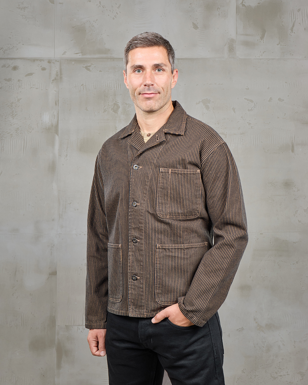 Chemise Utility - 1941 Utility Jacket Hickory Stripe Brown Pike Brothers — vue 3