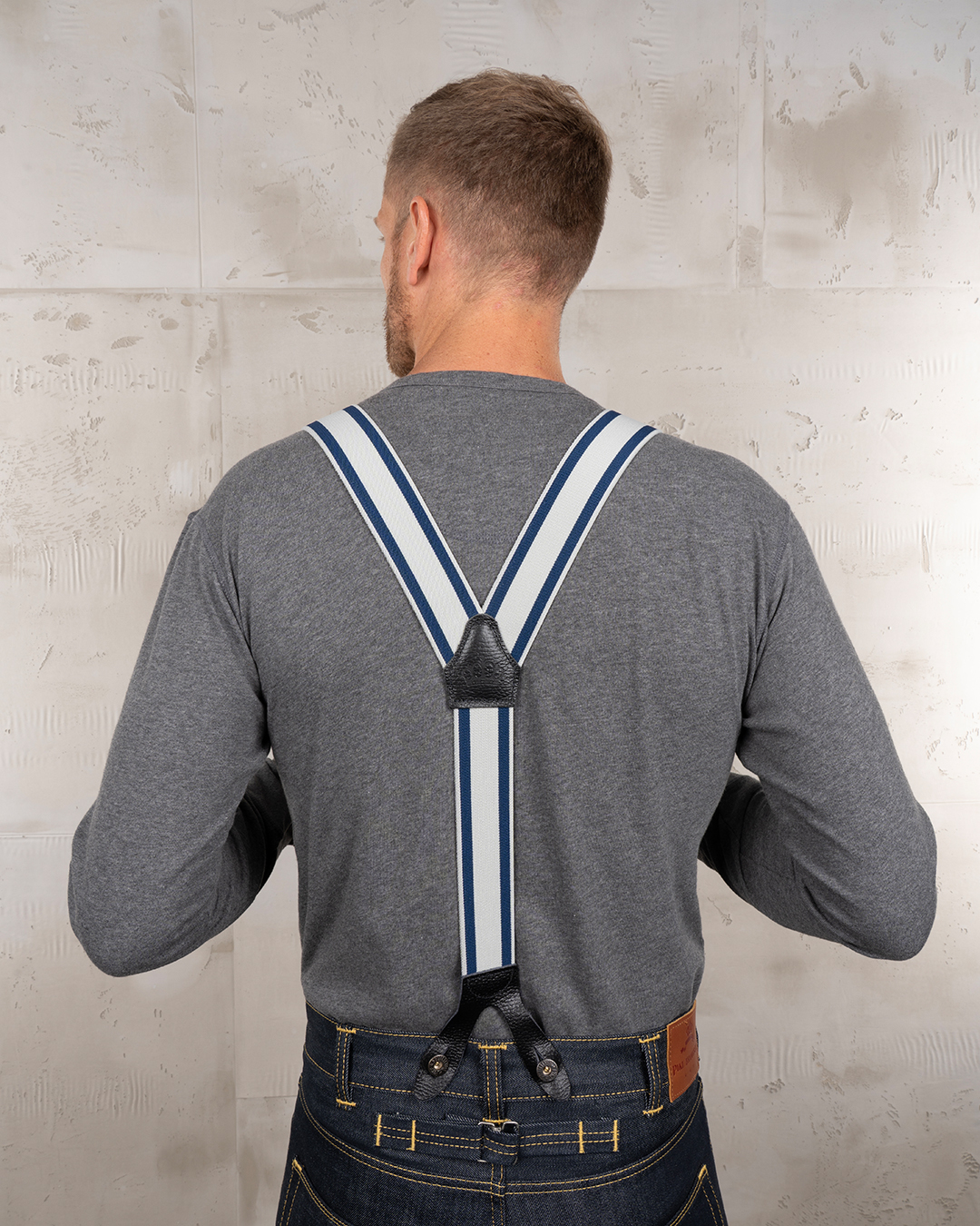 Bretelles Pike Brothers bleues portées de dos, croix hollandaise